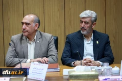 وزیر آموزش وپرورش ارمنستان خواستار توسعه زبان فارسی وارمنی در مدارس دو کشور شدند
 5