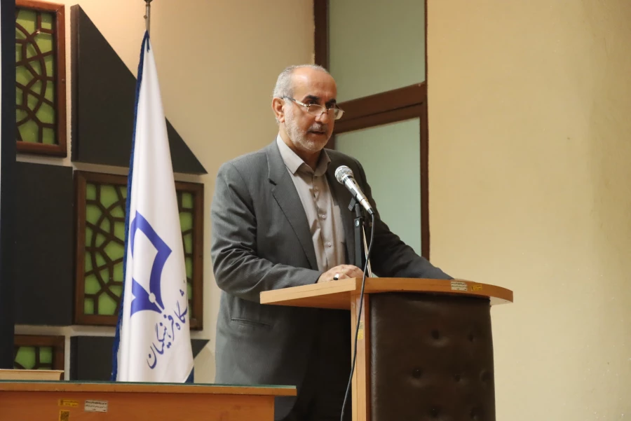 مسؤول مكتب ممثلية سماحة القائد في جامعة فرهنجيان يؤكد: 3