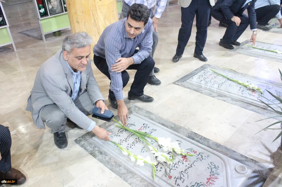 به مناسبت آغاز هفته دفاع مقدس؛
برگزاری آئین تجدید میثاق دانشگاهیان دانشگاه فرهنگیان استان بوشهر با شهدا 2