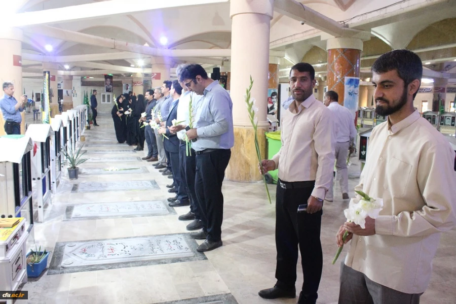 به مناسبت آغاز هفته دفاع مقدس؛
برگزاری آئین تجدید میثاق دانشگاهیان دانشگاه فرهنگیان استان بوشهر با شهدا 2