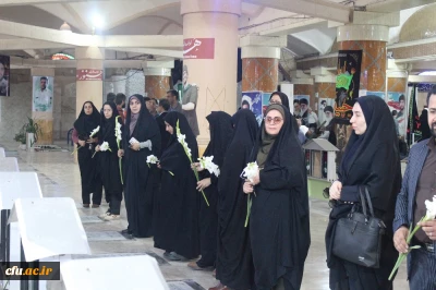 تجدید میثاق دانشگاهیان دانشگاه فرهنگیان بوشهر با شهدا در آغاز هفته دفاع مقدس