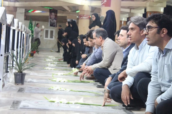 به مناسبت آغاز هفته دفاع مقدس؛
برگزاری آئین تجدید میثاق دانشگاهیان دانشگاه فرهنگیان استان بوشهر با شهدا 10