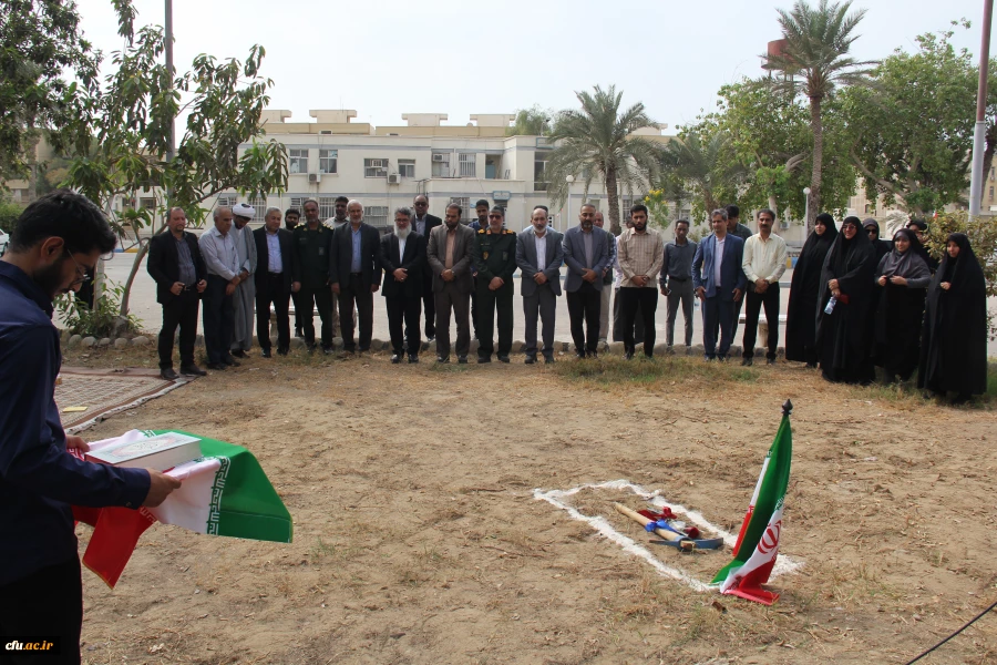 آیین کلنگ زنی احداث یادمان شهید گمنام به میزبانی دانشگاه فرهنگیان هرمزگان 55