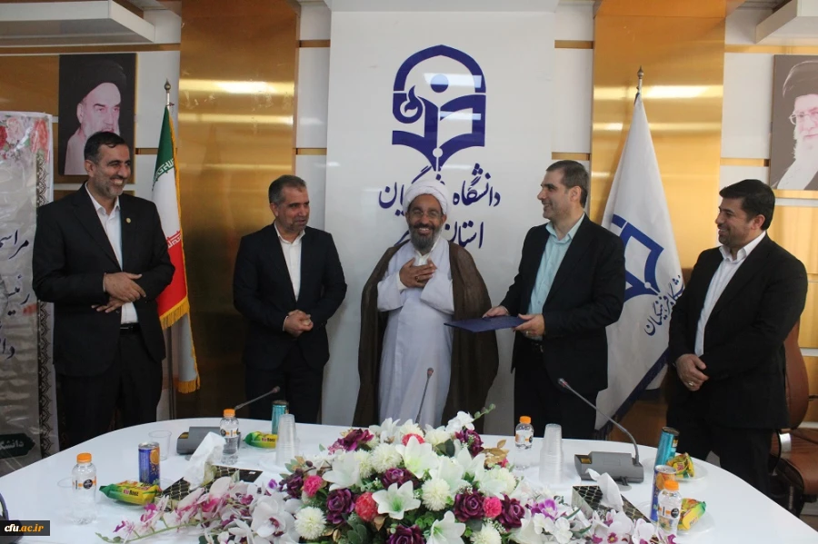 با حضور معاون اداره کل حراست دانشگاه فرهنگیان؛
سرپرست اداره حراست دانشگاه فرهنگیان استان بوشهر معارفه شد 7