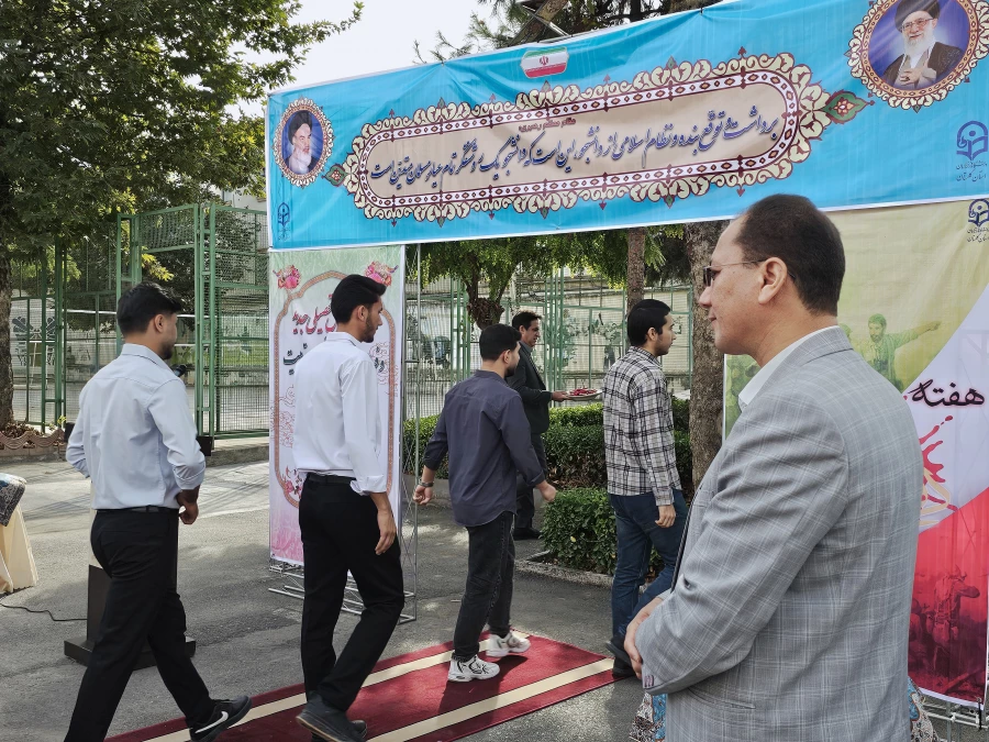 جشن آغازسال تحصیلی جدید دانشجویان پردیس آیت الله خامنه ای گرگان برگزار شد 10