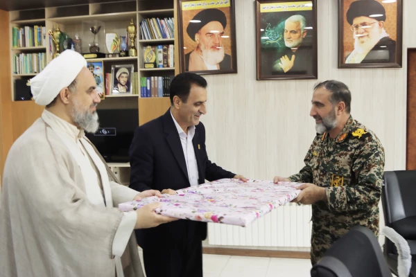 دشمن به دنبال ایجاد گسل های اجتماعی، فکری و فرهنگی است 6