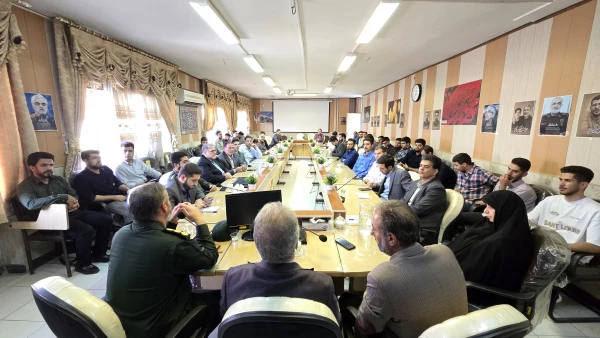 
مراسم گرامیداشت هفته دفاع مقدس در دانشگاه فرهنگیان استان کرمانشاه
 3