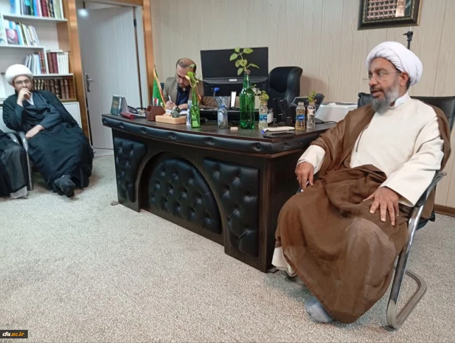 برگزاری نشست مسئول نهاد رهبری دانشگاه فرهنگیان استان بوشهر با مبلغین و ائمه جماعات دانشگاه 3