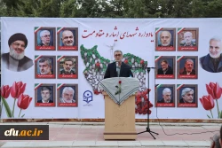 فرماندهی امامین انقلاب و حضور مردم در دو جنگ تحمیلی، باعث شکست دشمنان شد. 3