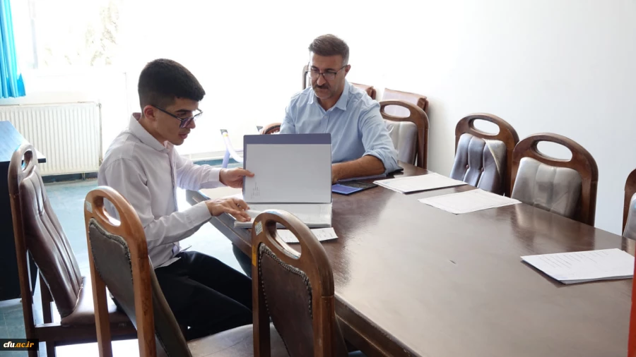 آغاز فرایند ثبت نام حضوری پذیرفته شدگان کارشناسی پیوسته سال ۱۴۰۴ 3