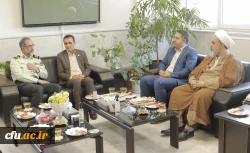 همزمان با هفته نیروی انتظامی سرپرست دانشگاه فرهنگیان استان گلستان به همراه جمعی از همکاران با فرمانده انتظامی دیدار کردند 4