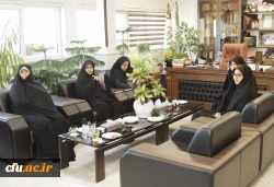 همزمان با هفته نیروی انتظامی سرپرست دانشگاه فرهنگیان استان گلستان به همراه جمعی از همکاران با فرمانده انتظامی دیدار کردند 9