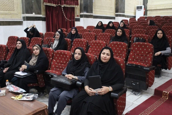 با حضور رئیس دانشگاه فرهنگیان استان بوشهر؛
برگزاری دوره بازآموزی کارورزی ۱ و ۳ اساتید دانشگاه فرهنگیان بوشهر 3