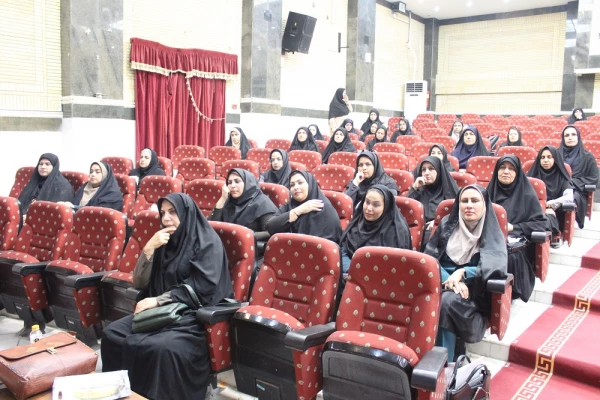 با حضور رئیس دانشگاه فرهنگیان استان بوشهر؛
برگزاری دوره بازآموزی کارورزی ۱ و ۳ اساتید دانشگاه فرهنگیان بوشهر 2