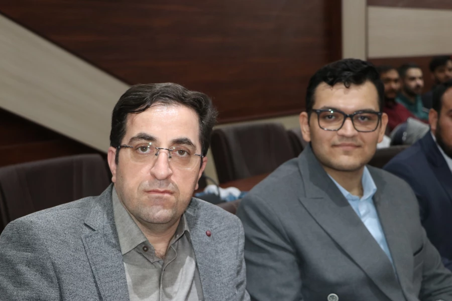 آیین تجلیل از دانشجوی نمونه  و برتر کشوری و استاد برتر دانشگاه فرهنگیان استان آذربایجان شرقی  4