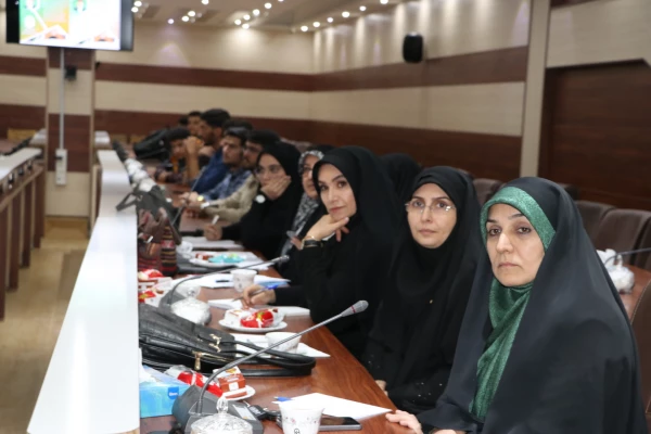 آیین تجلیل از دانشجوی نمونه  و برتر کشوری و استاد برتر دانشگاه فرهنگیان استان آذربایجان شرقی  10