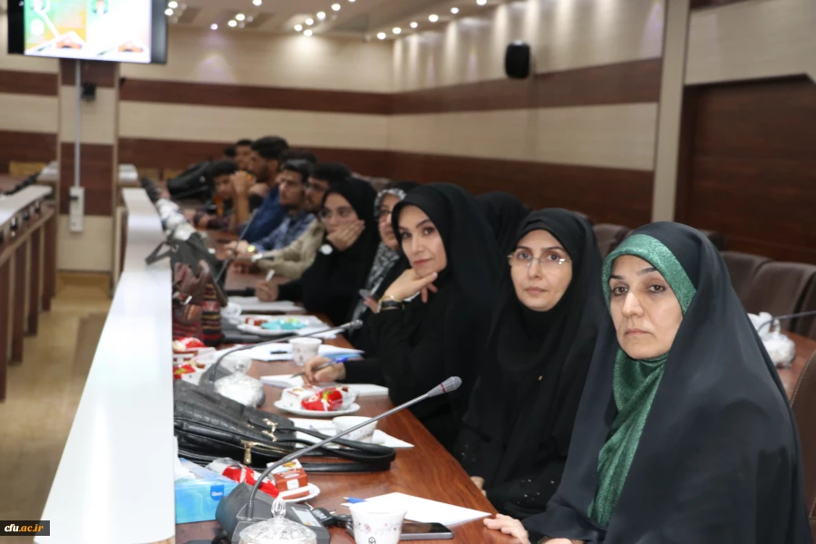 آیین تجلیل از دانشجوی نمونه  و برتر کشوری و استاد برتر دانشگاه فرهنگیان استان آذربایجان شرقی  10