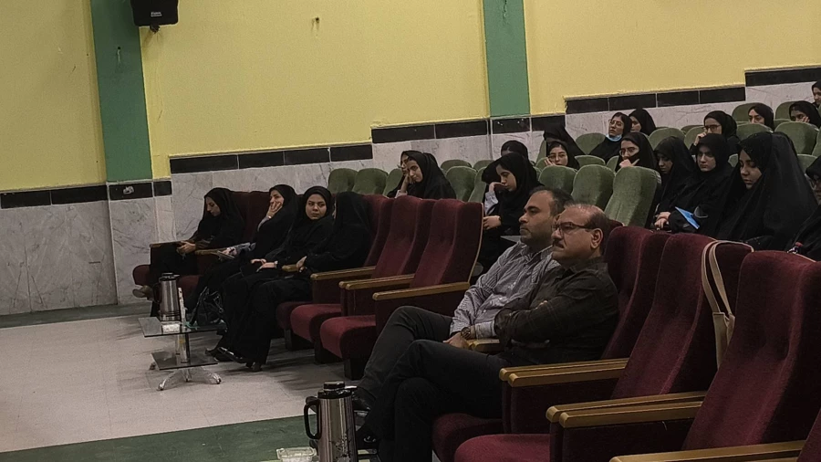 به مناسبت هفته سلامت روان؛
همایش سلامت روان در پردیس بنت الهدی صدر بوشهر برگزار شد 4