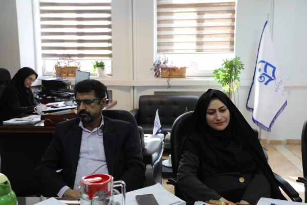 نشست مشترک دانشگاه فرهنگیان و ستاد نقشه راه سند تحول بنیادین برگزار شد
 4