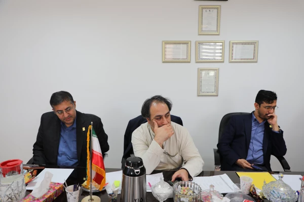 نشست مشترک دانشگاه فرهنگیان و ستاد نقشه راه سند تحول بنیادین برگزار شد
 5