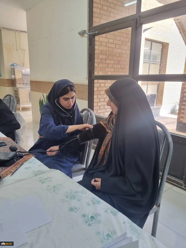 برپایی ایستگاه سلامت جسم و روان در پردیس بنت الهدی صدر بوشهر 2