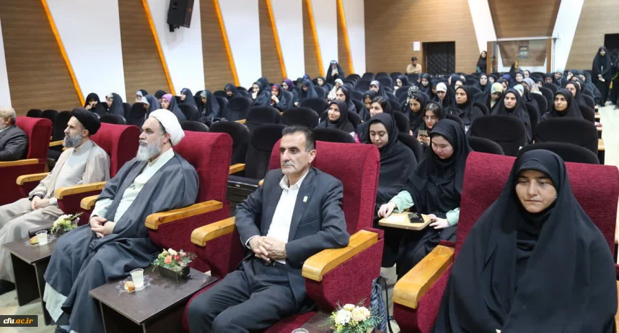 حضرت زینب(س) فروغ ایمان و شهامت در دل مومنان است 2