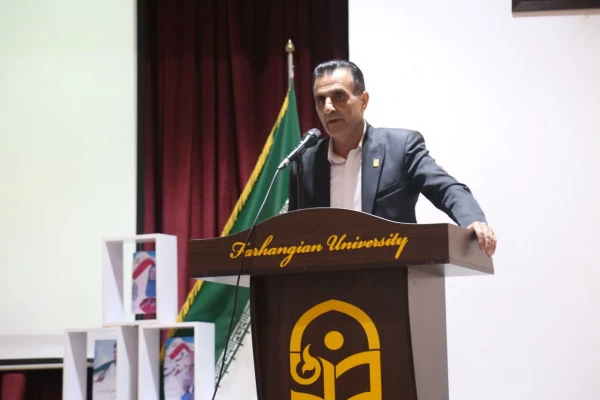 حضرت زینب(س) فروغ ایمان و شهامت در دل مومنان است 8