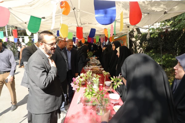  اولین جشنواره غذای سالم برگزار شد  7