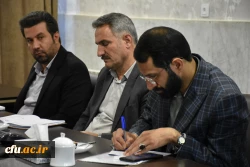 نشست صمیمی رئیس دانشگاه فرهنگیان استان با اعضای شورای صنفی دانشجویان
 14