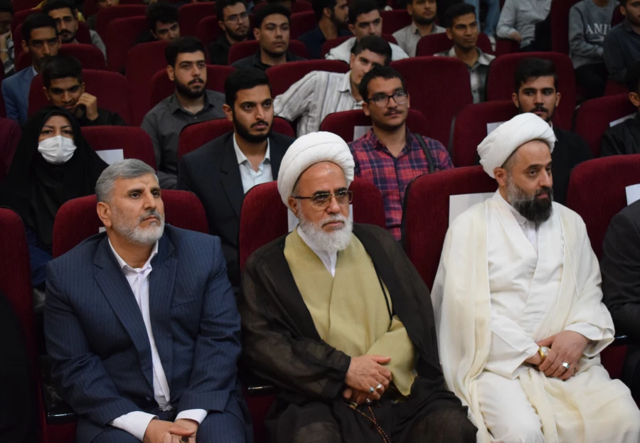 برگزاری یادواره شهدای دانشجو معلم استان با حضور نماینده ولی فقیه و امام جمعه کرمانشاه
 2