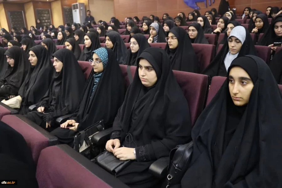 آیین استقبال از نو دانشجو معلمان ورودی 1404 11