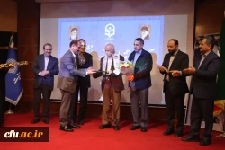 آقای گروسی : من با عشق معلمی کردم  5