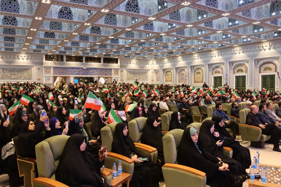 دهمین گردهمایی تشکل های دانشجویی دانشگاه فرهنگیان همزمان 2