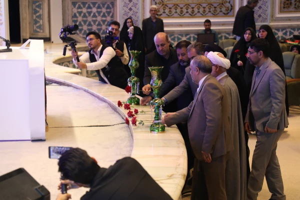 دهمین گردهمایی تشکل های دانشجویی دانشگاه فرهنگیان همزمان 4