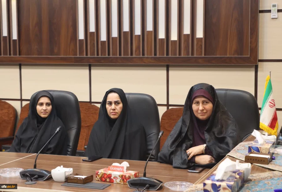 مراسم تکریم و معارفه رییس اداره طرح، برنامه و بودجه و امور مالی دانشگاه فرهنگیان استان یزد
 4