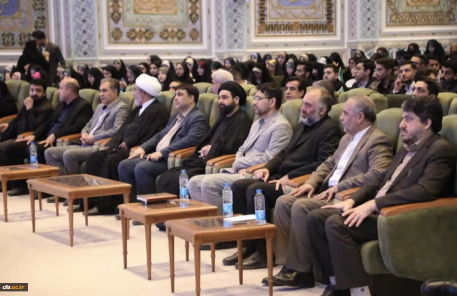 برگزاری افتتاحیه دهمین گردهمایی تشکل های دانشجویی دانشگاه فرهنگیان هم زمان با اختتامیه جشنواره ملی حرکت، رویش و رسش قلم در خراسان رضوی 
 8