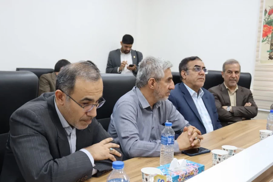  با همراهی و همدلی تمامی همکاران، دانشگاه فرهنگیان به جایگاه شایسته خود در نظام آموزش عالی کشور دست خواهد یافت 3