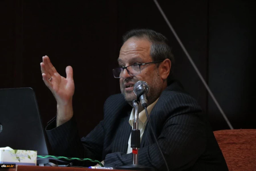 تأکید مدیرکل دفتر مرکزی حراست دانشگاه فرهنگیان بر شجاعت سیاسی و تقویت کرسی های آزاداندیشی در میان دانشجومعلمان 2