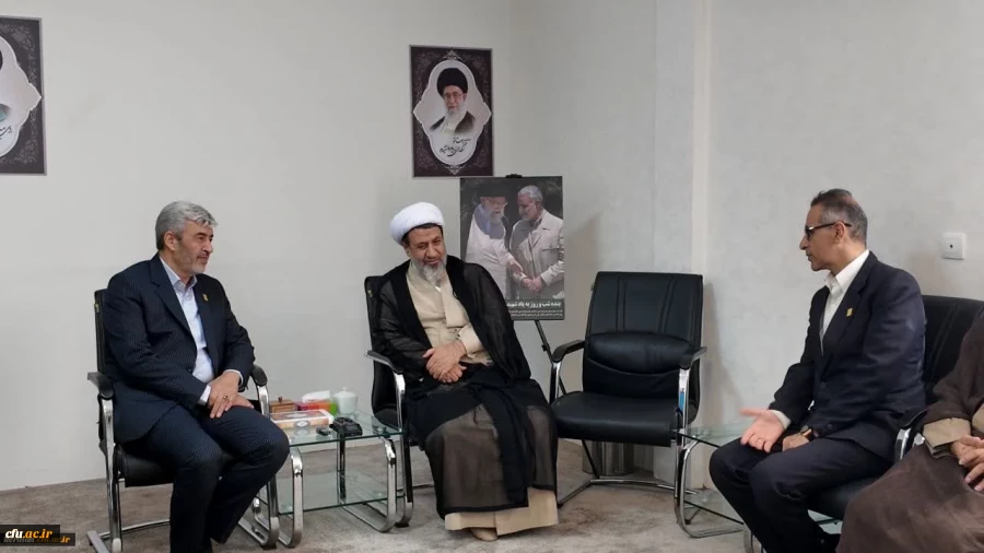 دیدار رئیس دانشگاه فرهنگیان کشور با نماینده ولی فقیه در استان و امام جمعه کرمان 3