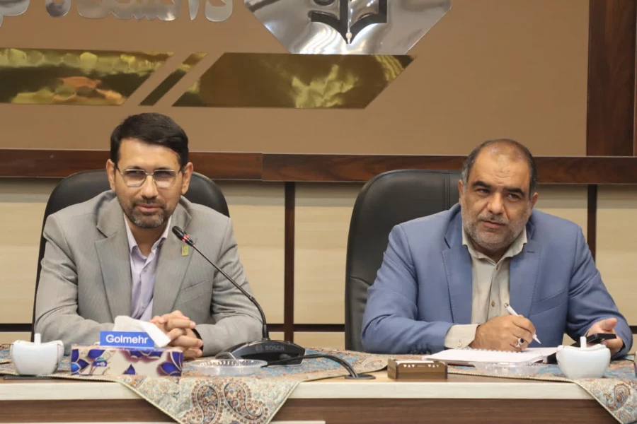  نشست هم اندیشی دبیران انجمن ها، کانون ها و فعالان فرهنگی پردیس های استانی دانشگاه فرهنگیان یزد با معاون فرهنگی و تربیتی سازمان مرکزی دانشگاه فرهنگیان 
 8