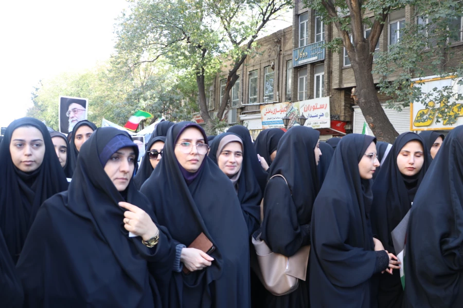 حضور پرشور خانواده بزرگ دانشگاه فرهنگیان در راهپیمایی ۱۳ آبان روز نملی مبارزه با استکبار جهانی  14