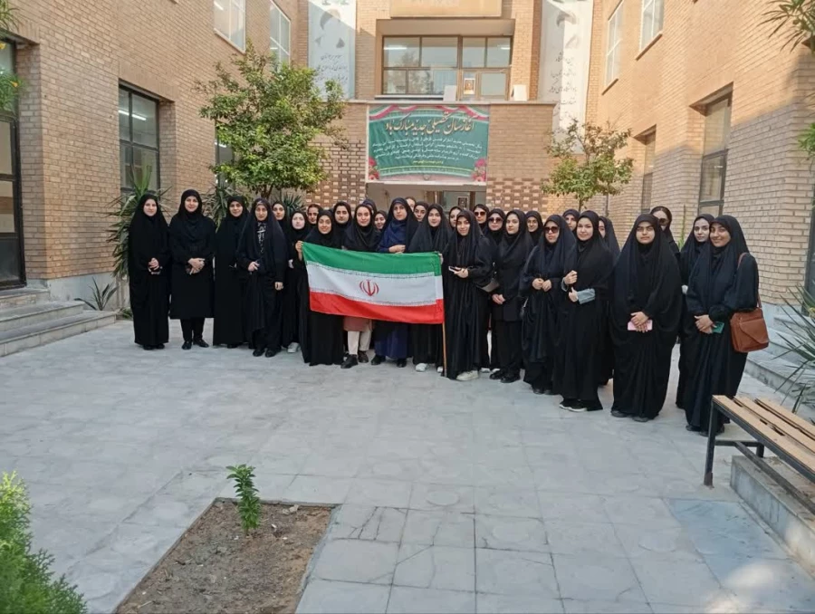 حضور پر شور دانشگاهیان دانشگاه فرهنگیان استان بوشهر در راهپیمایی 13 آبان ماه  12