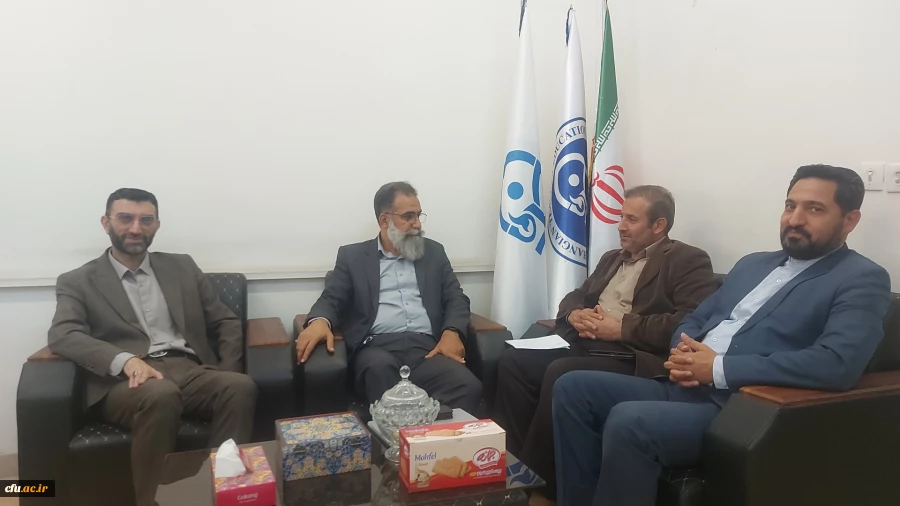 برگزاری مسابقات بین المللی قرآن کریم ویژه معلمان و دانشجومعلمان کشورهای اسلامی با جدیت دنبال می شود. 4