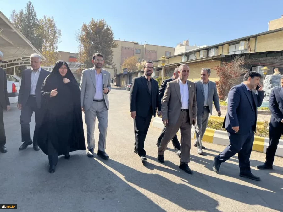 بازدید رجبعلی  برزویی ریاست دانشگاه فرهنگیان از برگزاری دوازدهمین_جشنواره_تدریس_برتر_کشوری 3