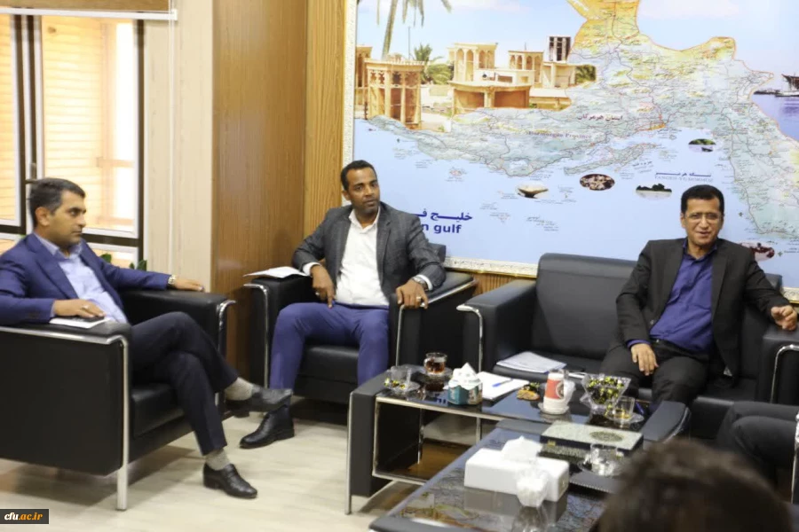 حضور مدیرکل حقوقی سازمان مرکزی دانشگاه فرهنگیان در هرمزگان؛ بازدید از پردیس ها و دیدار با مدیرکل آموزش و پرورش استان هرمزگان 7