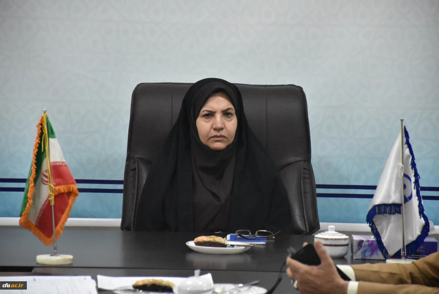 برپایی نماز جماعت گامی به سوی معنویت و تربیت نسل های آینده خواهد بود
 3