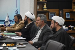 برپایی نماز جماعت گامی به سوی معنویت و تربیت نسل های آینده خواهد بود
 4