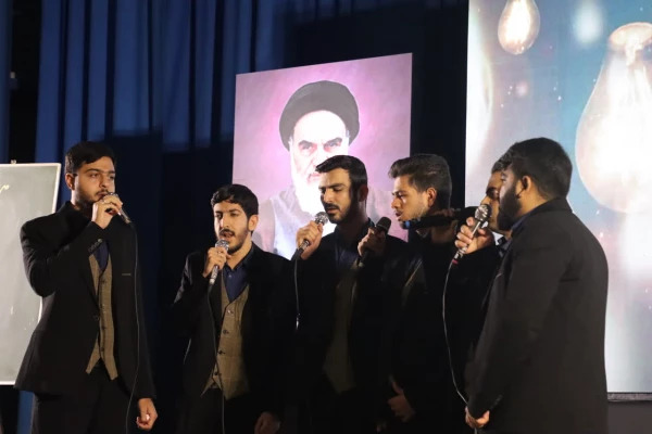 برگزاری همایش استانی انس با قرآن در دانشگاه فرهنگیان یزد
 13