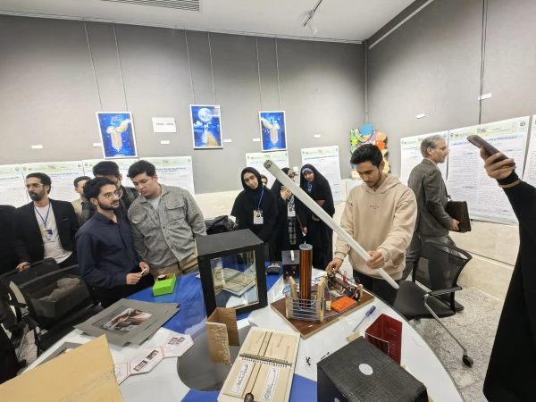 نخستین همایش ملی طراحی فعالیت های خلاقانه در آزمایشگاه ها و کارگاه ها (PCK) به میزبانی دانشگاه فرهنگیان خراسان رضوی برگزار شد 3