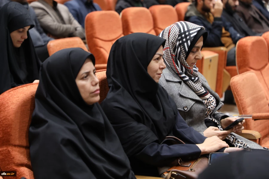 نشست تخصصی با موضوع بسیج علمی، جهاد تربیتی و دانشگاه تمدن  ساز به مناسبت گرامیداشت هفته بسیج  9